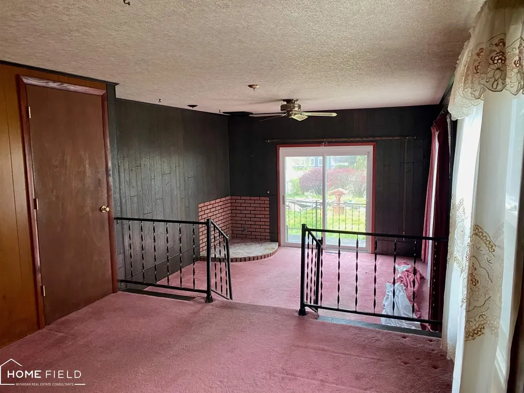 306 Genesee Street Owosso City MI 48867