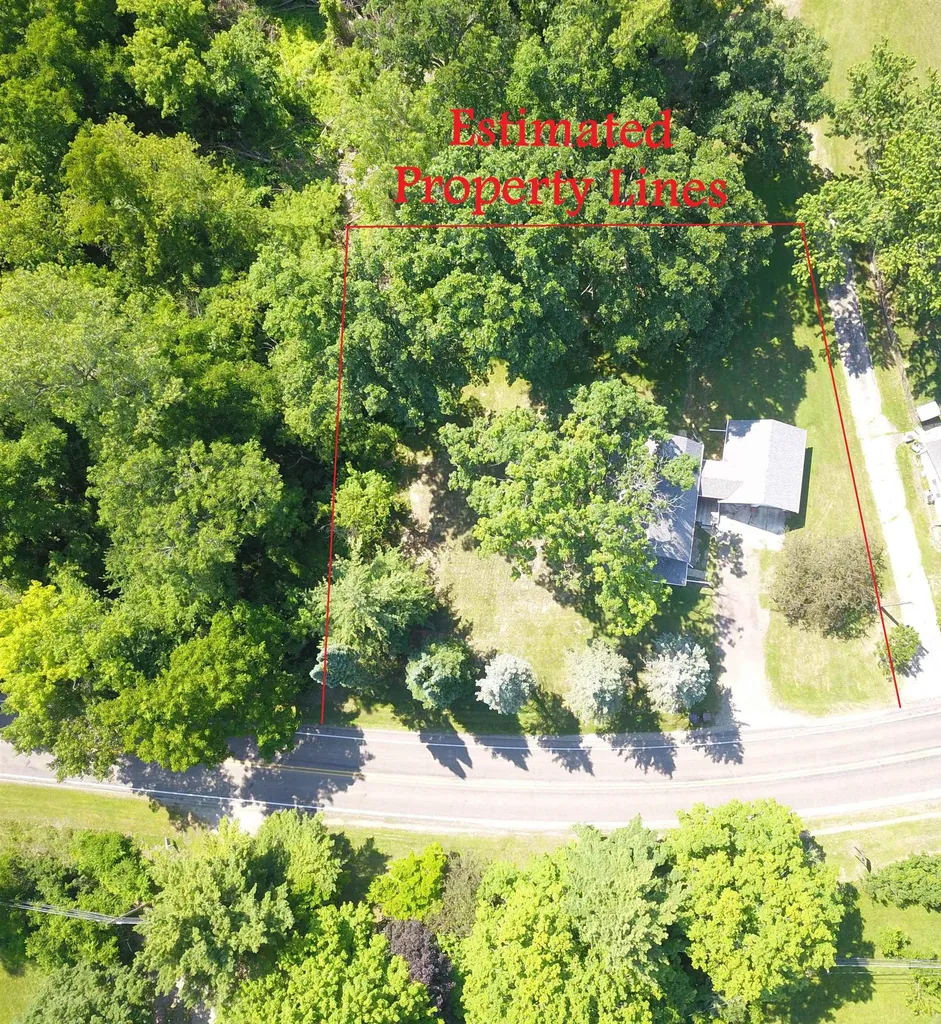 1009 Grand River Road Laingsburg City MI 48848
