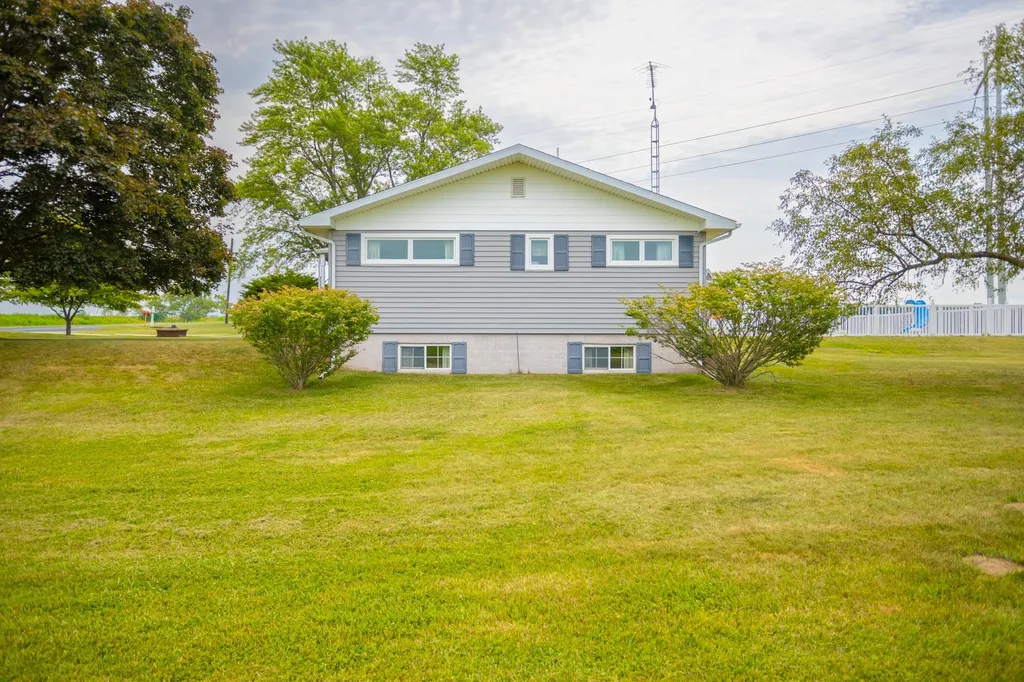 3475 W Brewer Road Bennington Township MI 48867