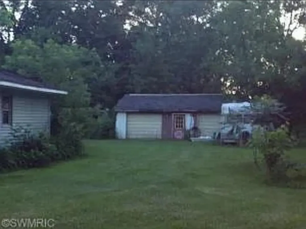 1271 122nd Avenue Watson Township MI 49328