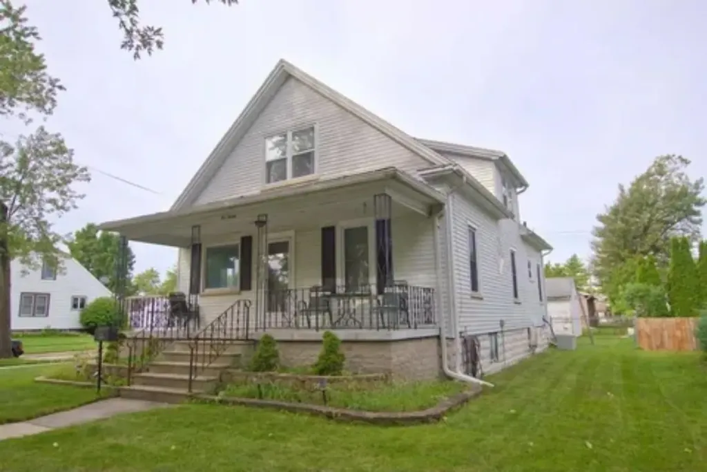 520 S Birney Street Bay City City MI 48708