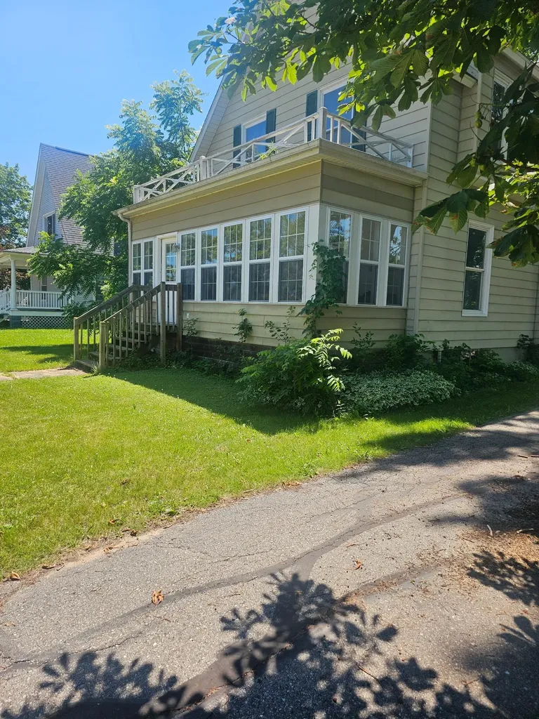 420 E Cedar Street Standish Township MI 48658