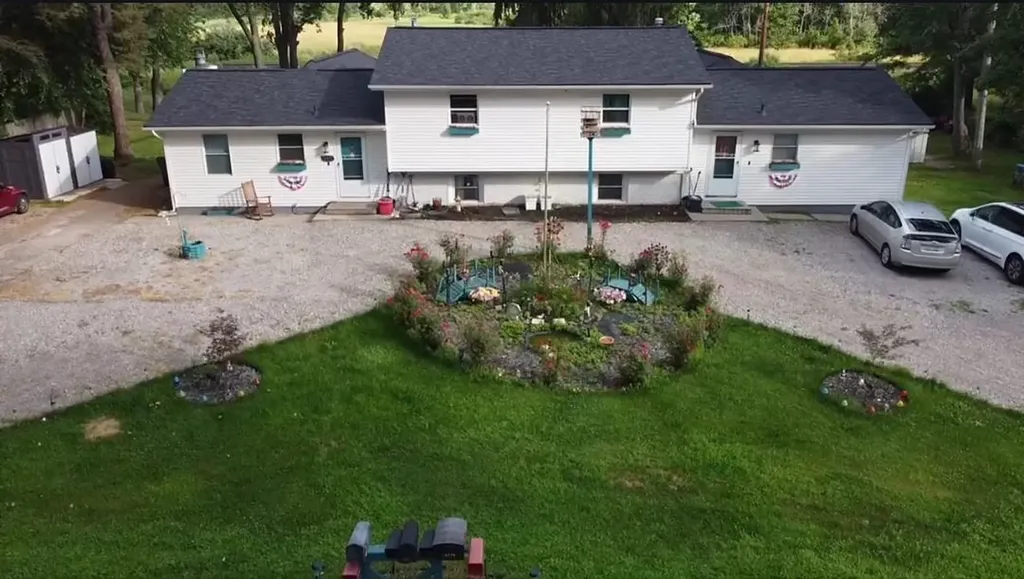 12573 Spruce Lane Perry Township MI 48872