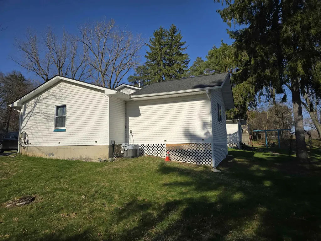 12573 Spruce Lane Perry Township MI 48872