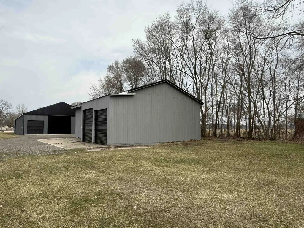 653 Chesaning Street St. Charles Village MI 48655