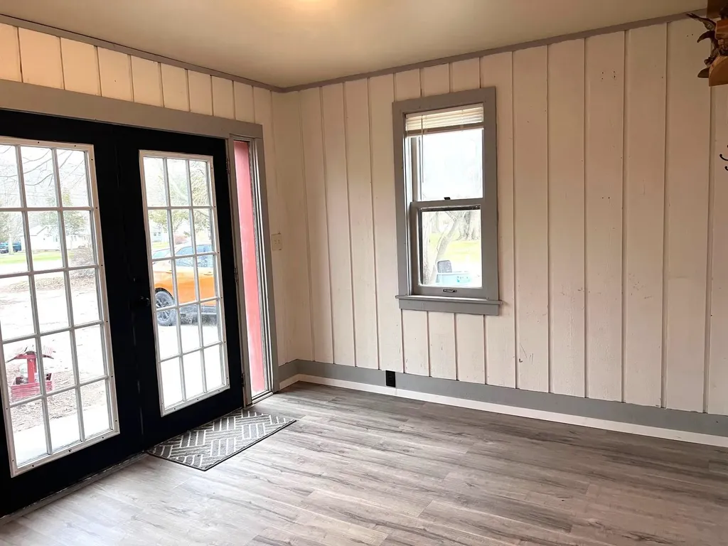1502 S M-52 Highway Owosso Charter Township MI 48867