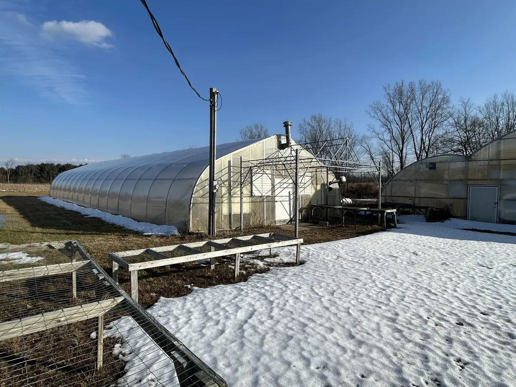 2755 S Hollister Road Ovid Township MI 48866