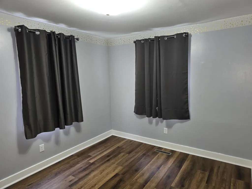 117 W Mcneil Street Corunna City MI 48817