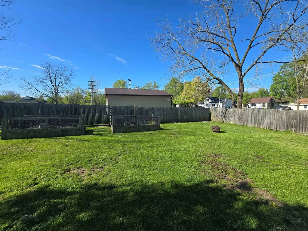 117 W Mcneil Street Corunna City MI 48817