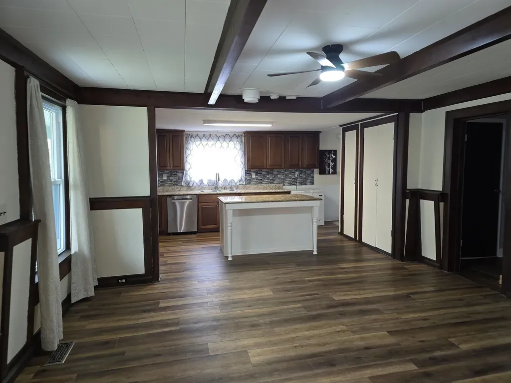 117 W Mcneil Street Corunna City MI 48817