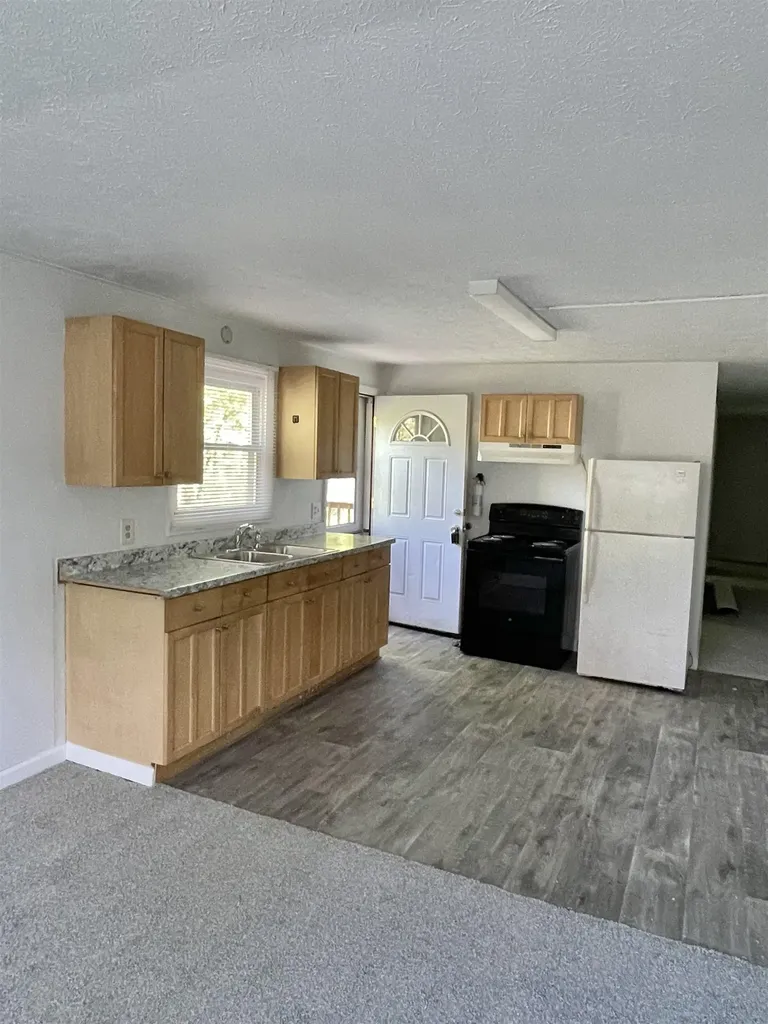 2026 James Avenue Caledonia Charter Township MI 48867