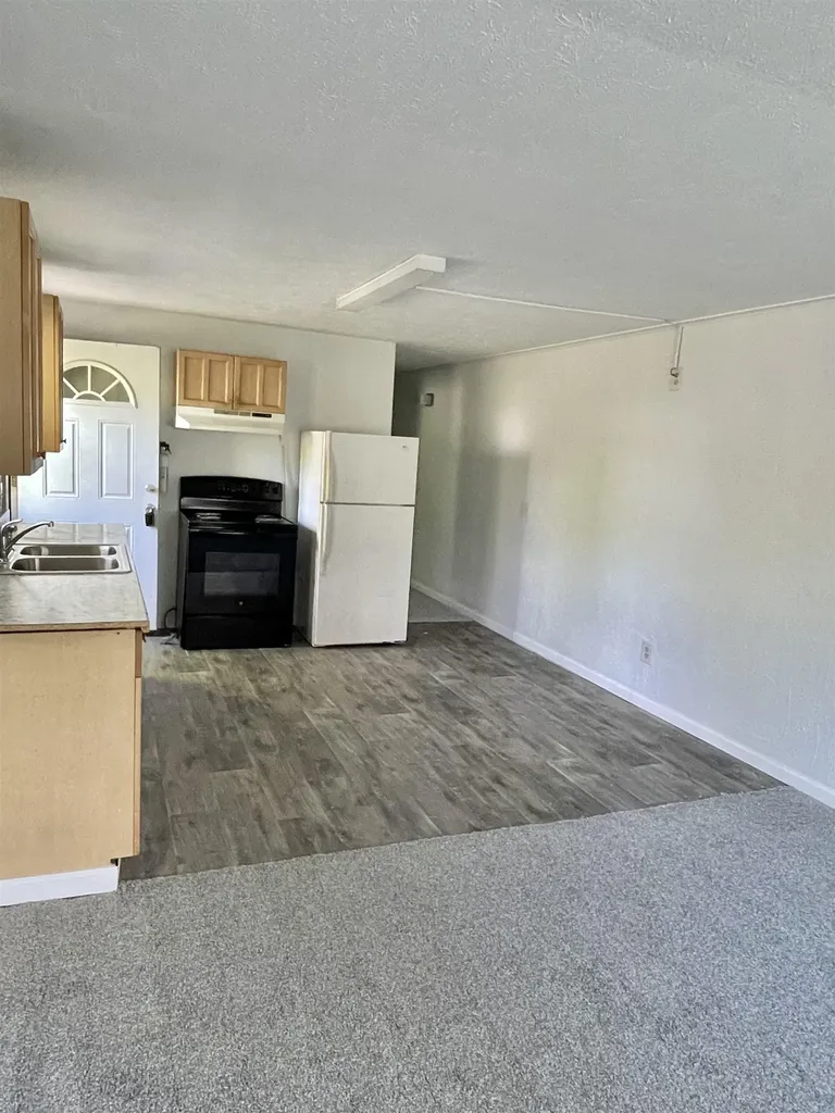 2026 James Avenue Caledonia Charter Township MI 48867