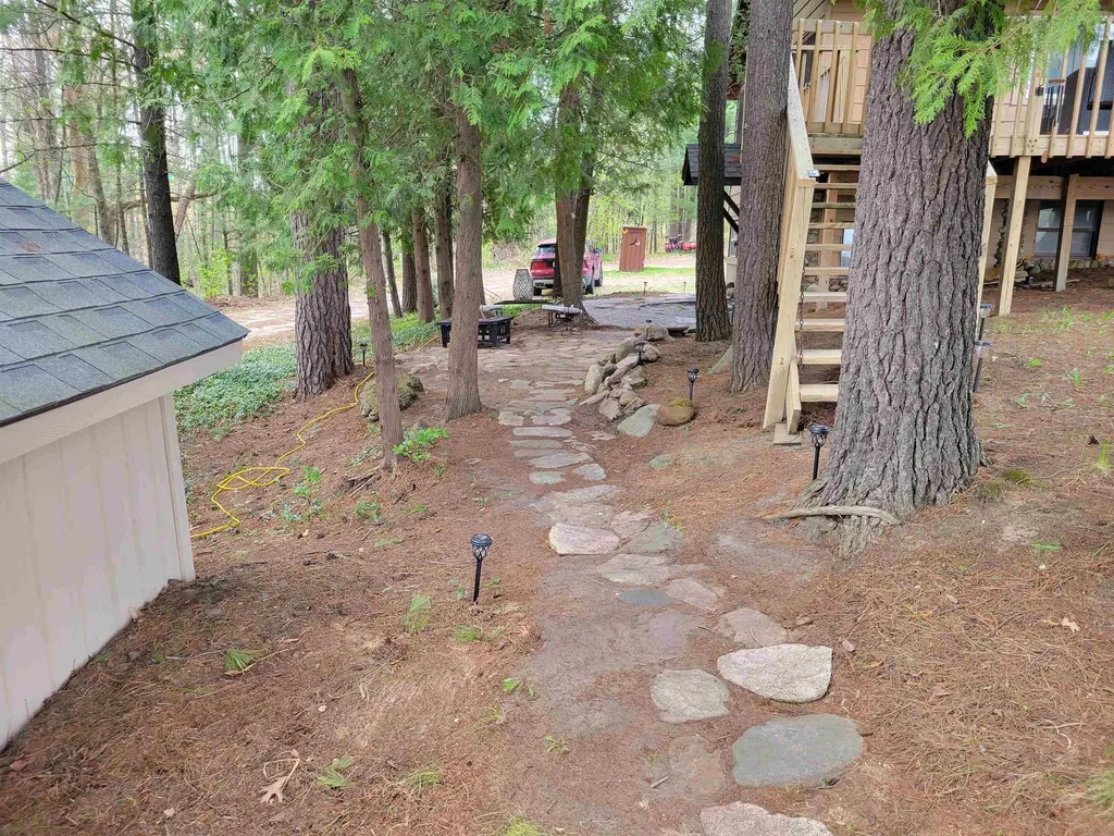 2229 E Townline Lake Road Hayes Township MI 48625