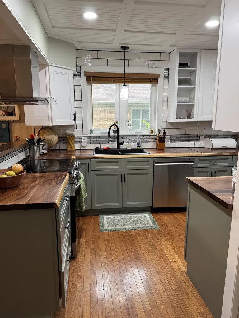 300 Brady Street Chesaning Village MI 48616