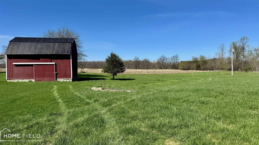 7288 Garrison Road Sciota Township MI 48848