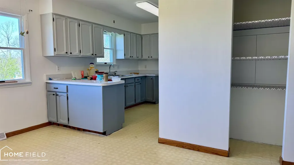 7288 Garrison Road Sciota Township MI 48848