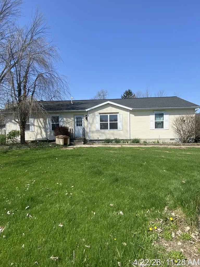 275 S Reed Street Elba Township MI 48806