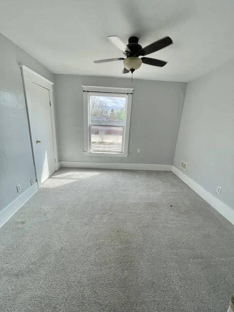 1106 W Main Street Owosso City MI 48867
