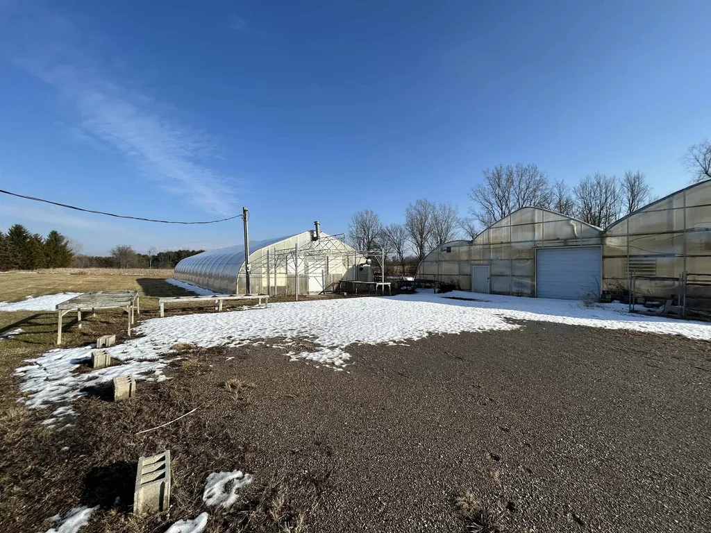 2755 S Hollister Road Ovid Township MI 48866