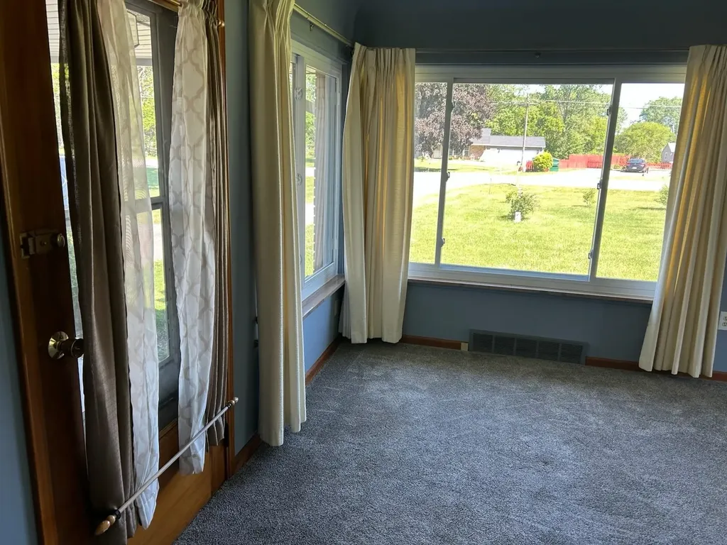 10900 Lansing Road Vernon Township MI 48429