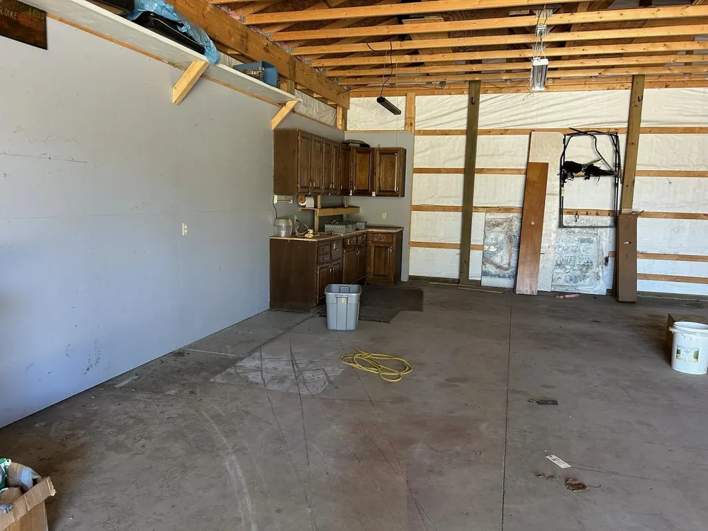 10900 Lansing Road Vernon Township MI 48429