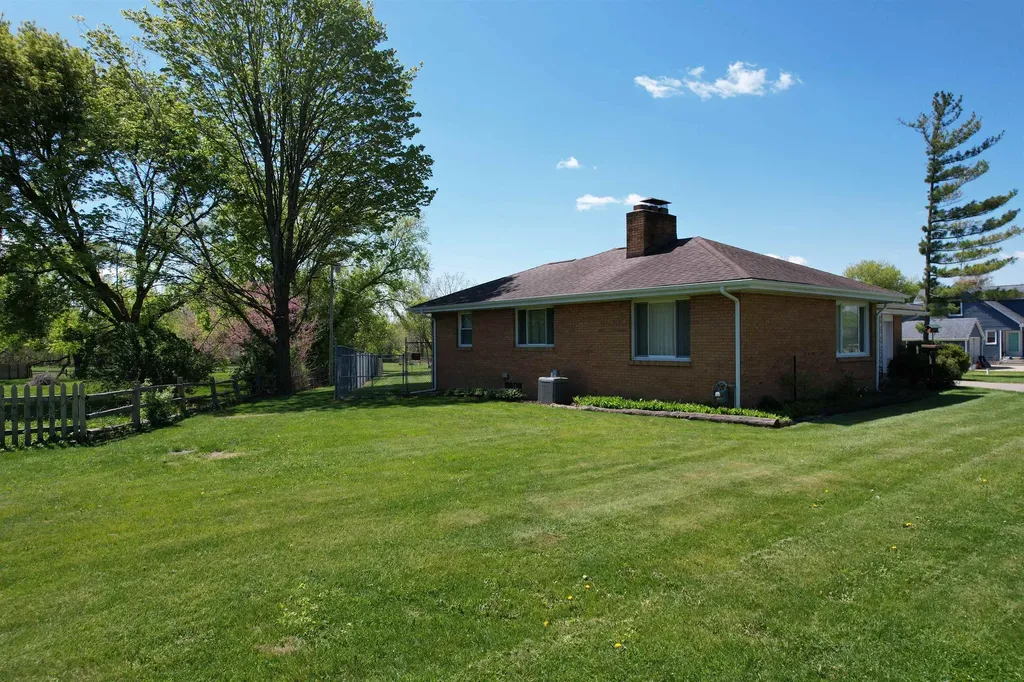 10900 Lansing Road Vernon Township MI 48429