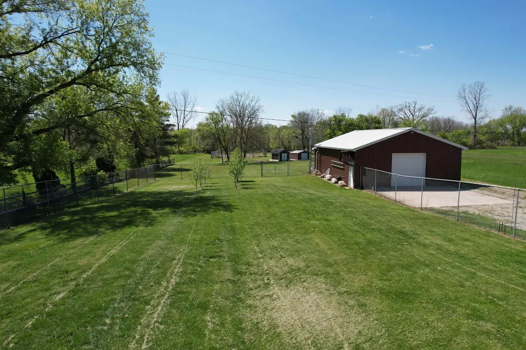 10900 Lansing Road Vernon Township MI 48429