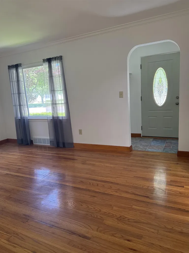 1427 W King Street Owosso City MI 48867