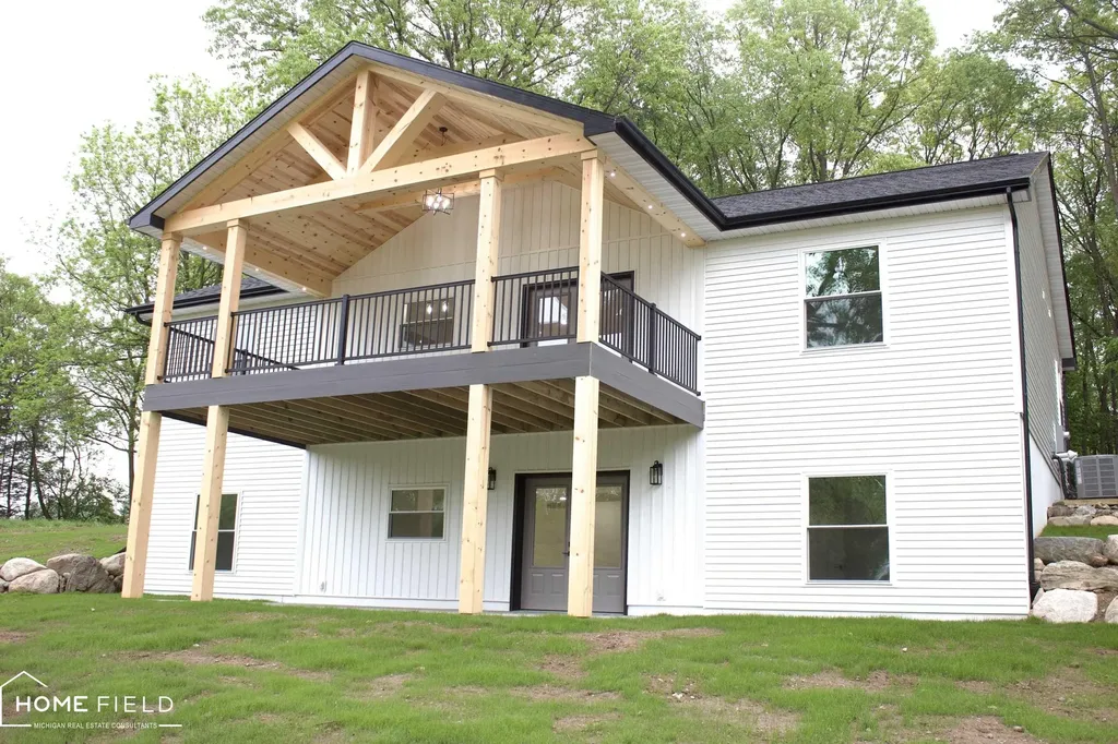 11175 S State Road Antrim Township MI 48857