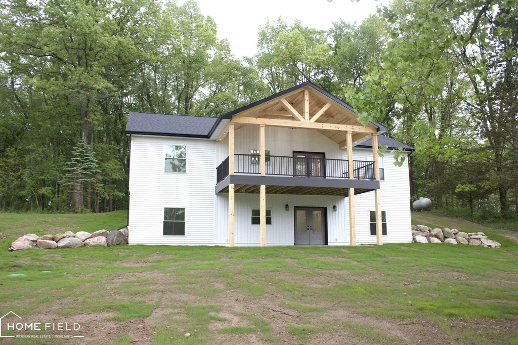 11175 S State Road Antrim Township MI 48857