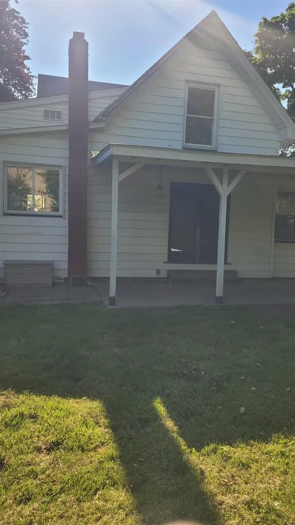 1013 Oak Street Lennon Village MI 48449