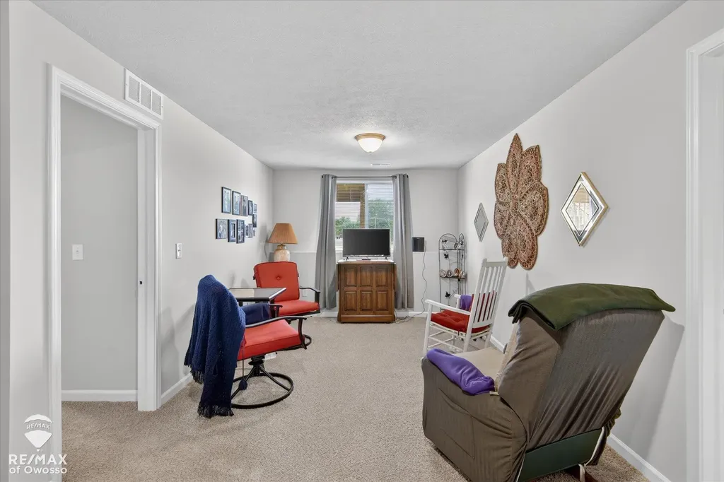 604 Muirfield Drive Eaton Rapids City MI 48827