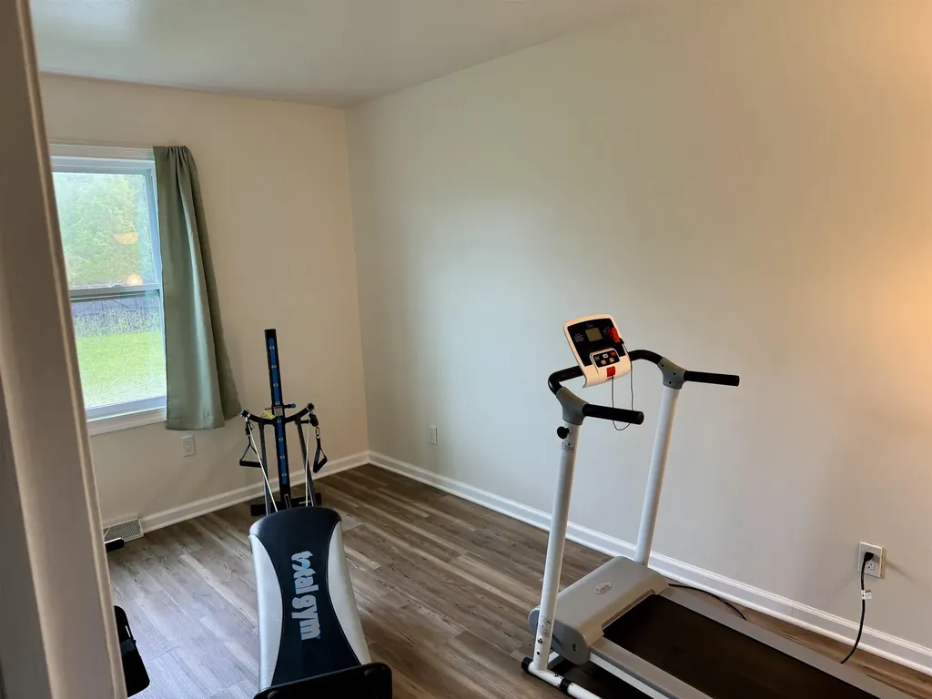 850 Middleton Road Caledonia Charter Township MI 48867