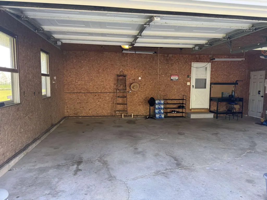 850 Middleton Road Caledonia Charter Township MI 48867