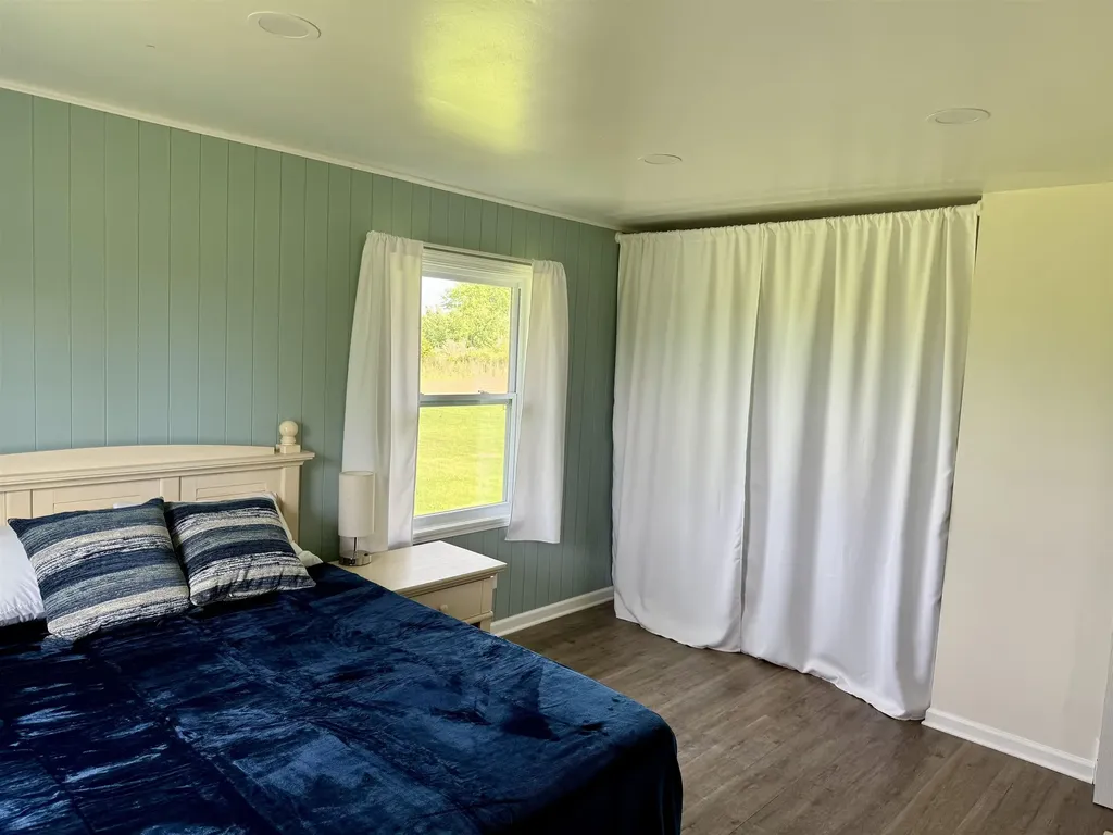 850 Middleton Road Caledonia Charter Township MI 48867