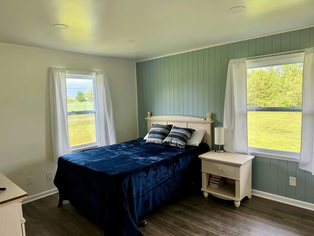 850 Middleton Road Caledonia Charter Township MI 48867