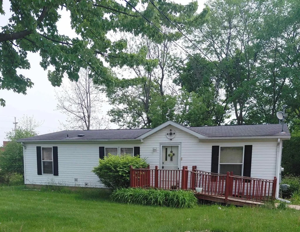 332 N Brooks Street Owosso City MI 48867