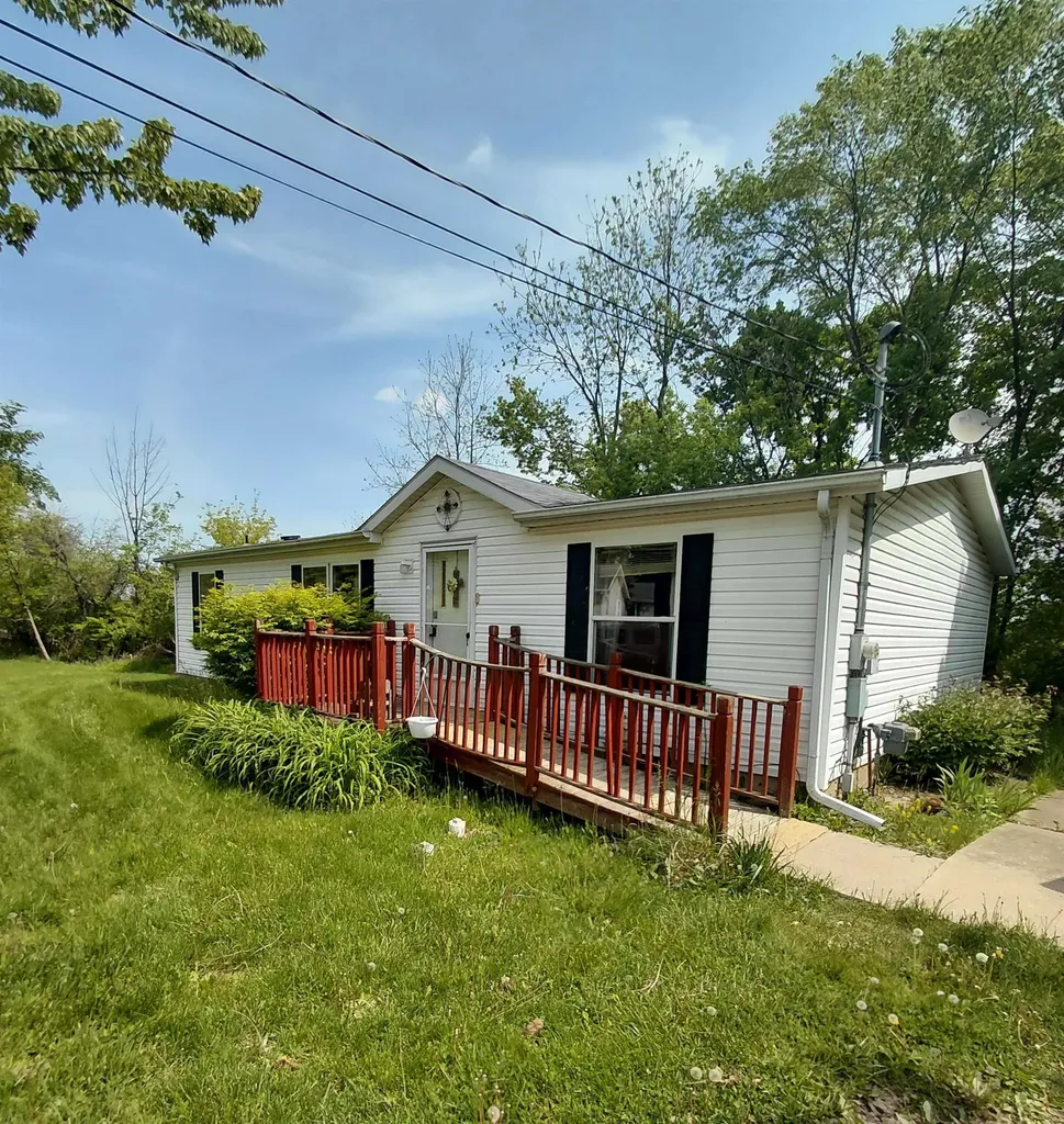 332 N Brooks Street Owosso City MI 48867