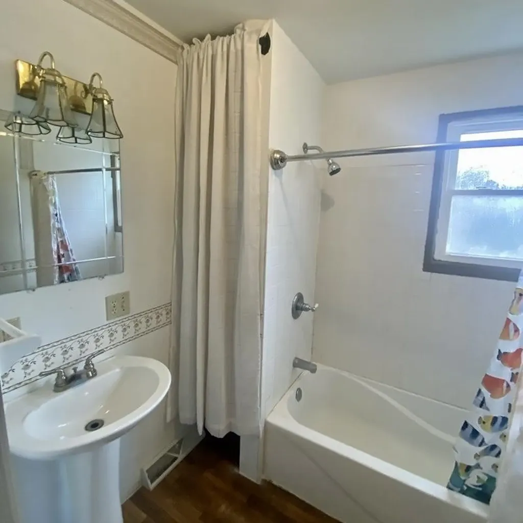 217 Tenth Street Manistee Township MI 49660