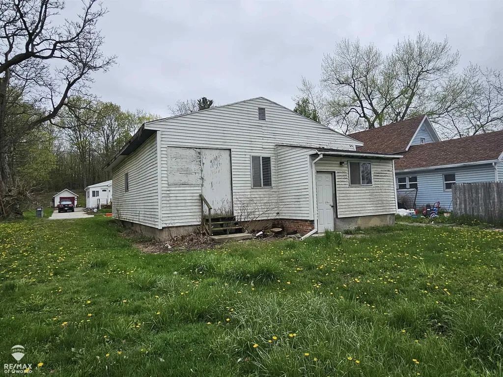 414 Prindle Street Owosso City MI 48867