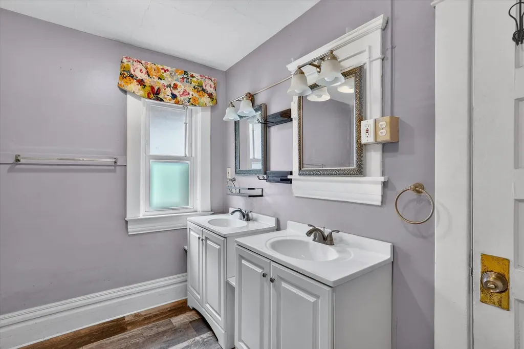 309 W Lapeer Street Lansing City MI 48933