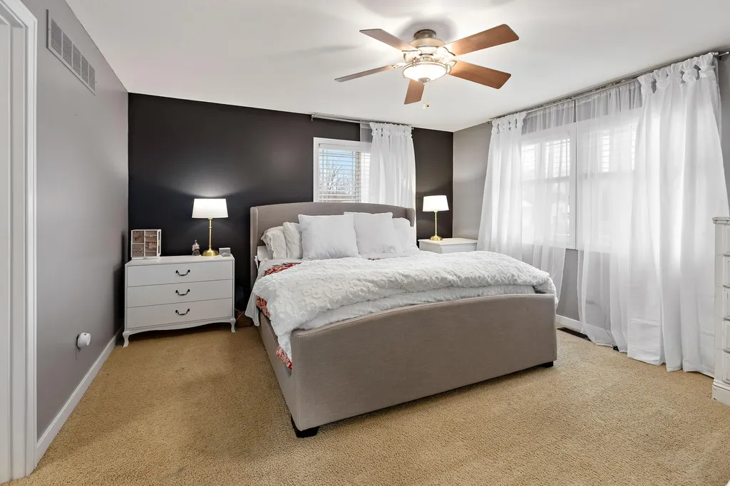 518 Dogwood Lane Watervliet City MI 49098