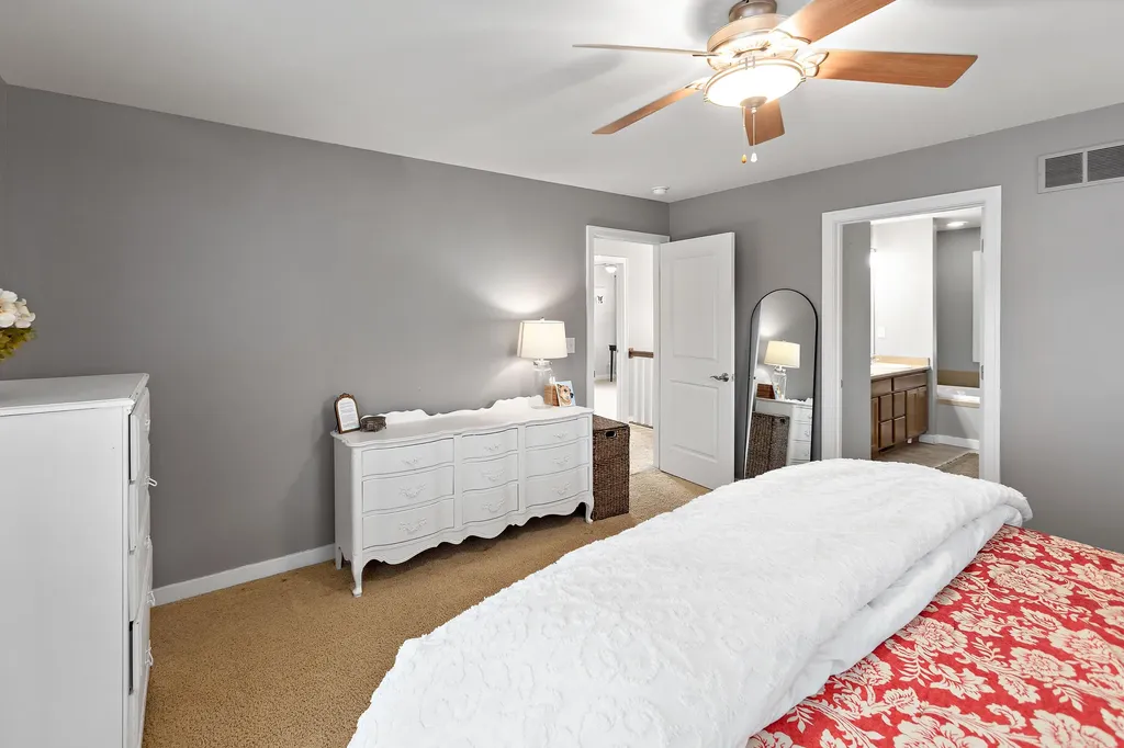 518 Dogwood Lane Watervliet City MI 49098
