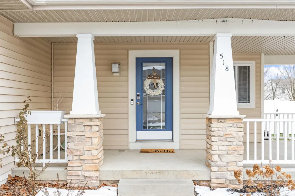 518 Dogwood Lane Watervliet City MI 49098