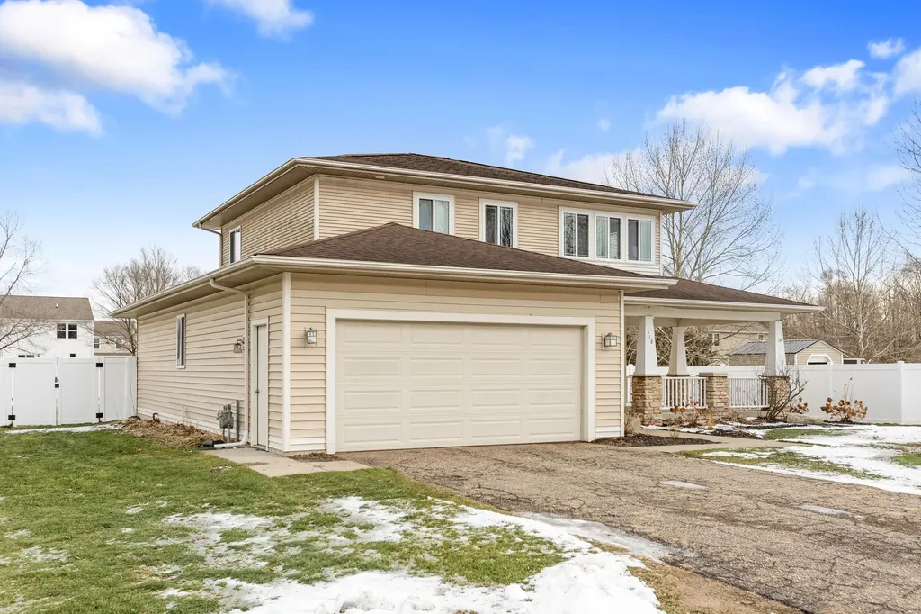 518 Dogwood Lane Watervliet City MI 49098