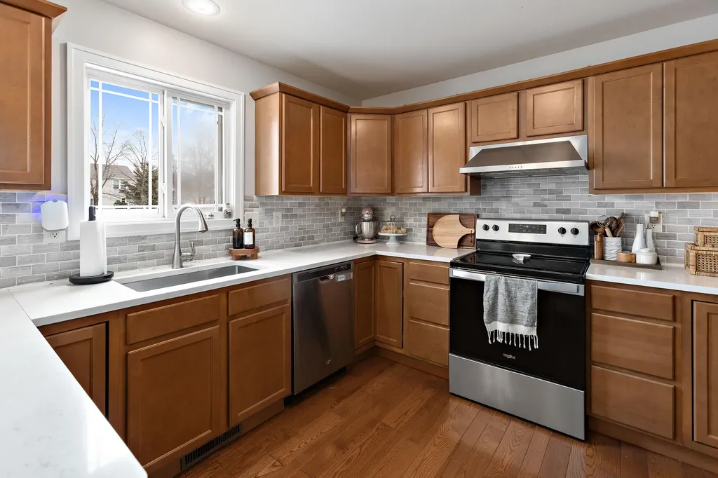 518 Dogwood Lane Watervliet City MI 49098