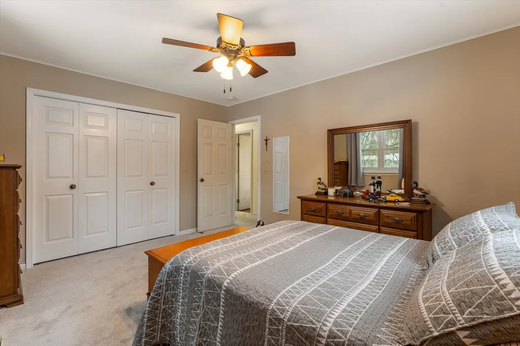 22279 Loupee Drive Lagrange Township MI 49031