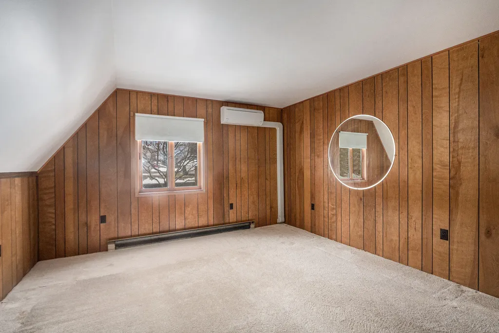 45601 Peninsula Drive E Bloomingdale Township MI 49056
