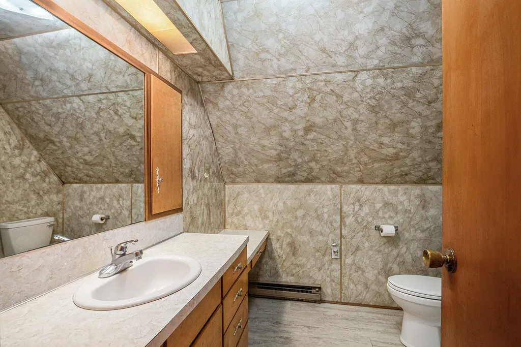 45601 Peninsula Drive E Bloomingdale Township MI 49056