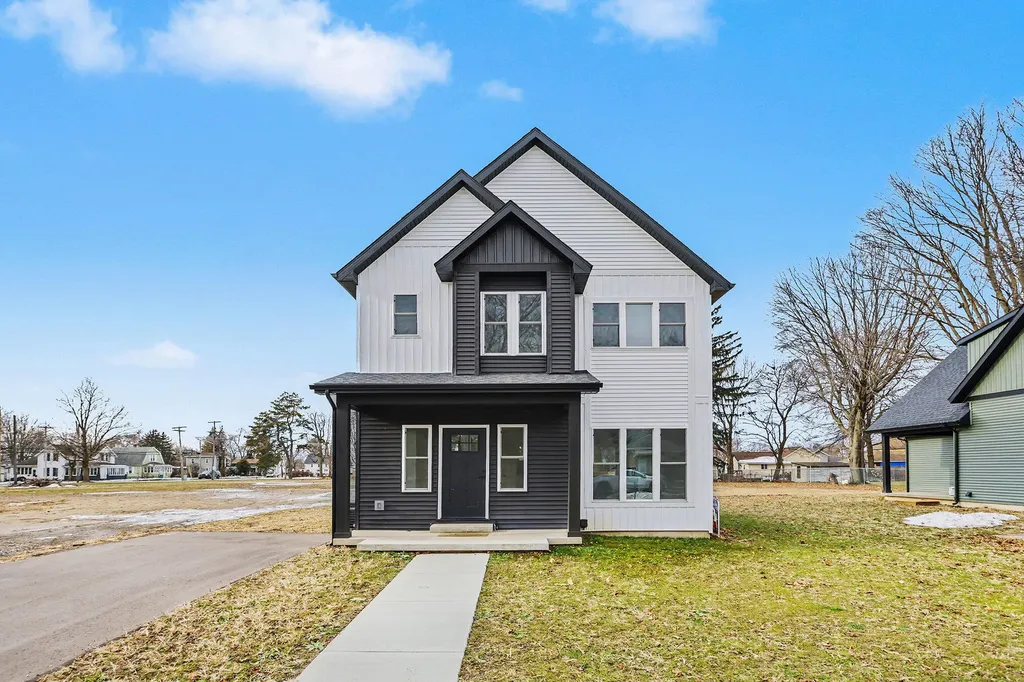 105 Lester Avenue Dowagiac City MI 49047